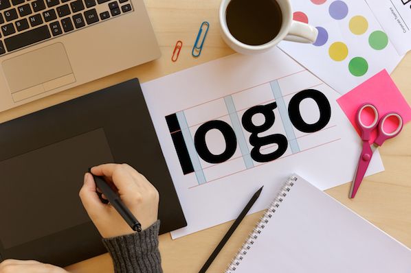GUIDE TO CREATE A LOGO WITH DESIGNHILL